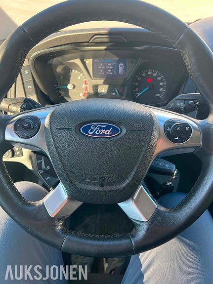 Ford Transit 11 of 28