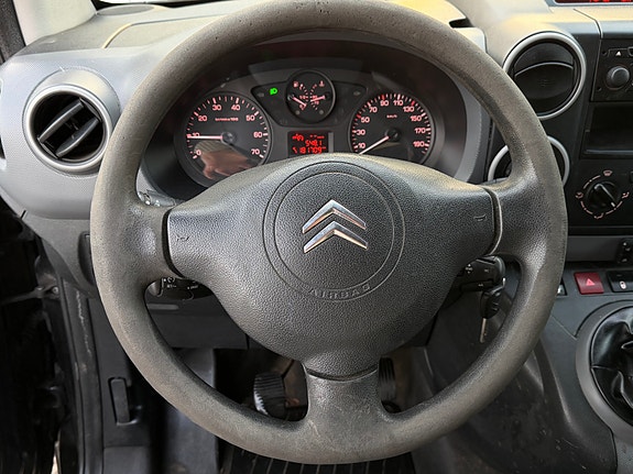 Citroen Berlingo 12 of 30