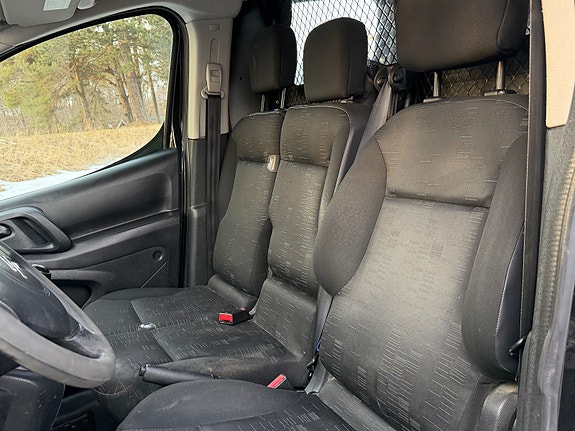 Citroen Berlingo 11 of 30