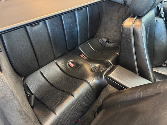 Mercedes-Benz 500 SL 13 of 17