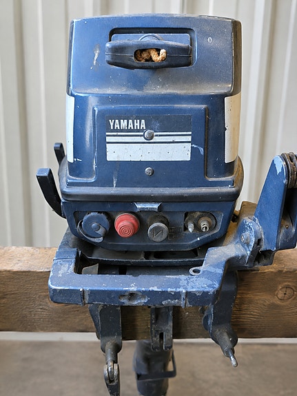 Yamaha 9.9 hk påhengsmotor (plumbert) 4 of 8