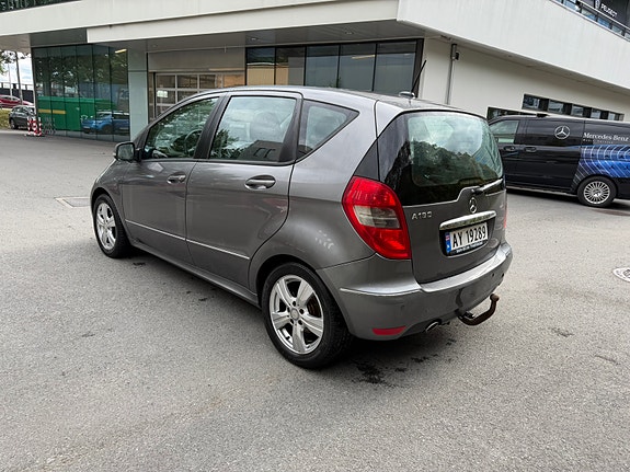 Mercedes-Benz A160 3 of 23