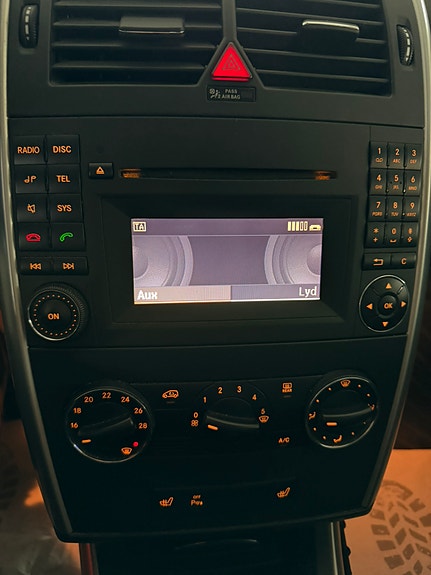 Mercedes-Benz A160 23 of 23