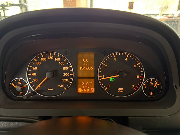 Mercedes-Benz A160 18 of 23