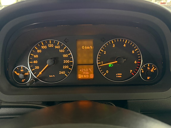 Mercedes-Benz A160 20 of 23