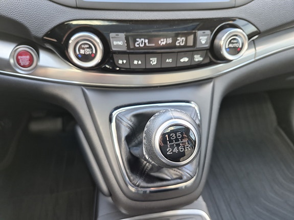 Honda CR-V 26 of 30