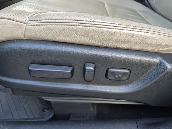 Honda CR-V 9 of 30
