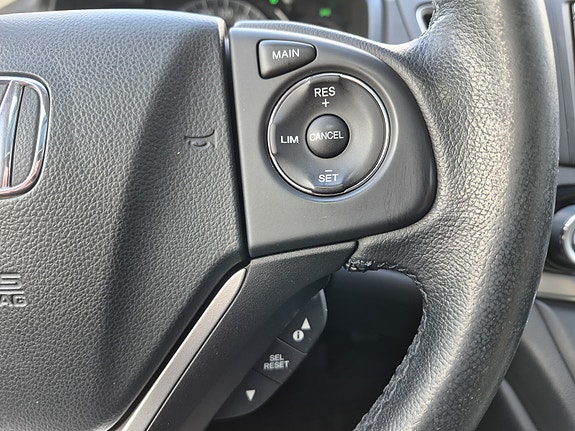 Honda CR-V 18 of 30
