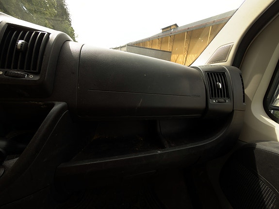 Peugeot BOXER *kran PALFINGER PC 2700 *Rekkevidde 6,1 m 22 of 27