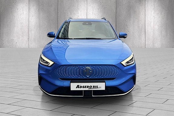 MG ZS EV 2 of 11