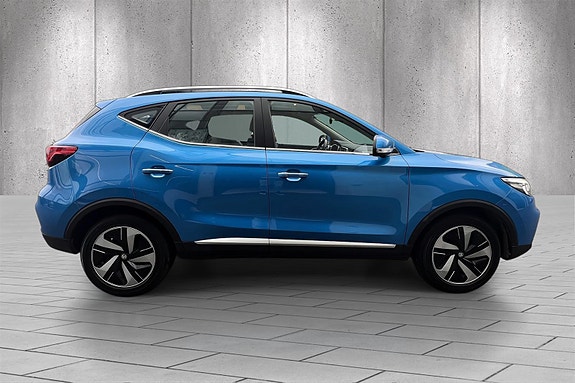 MG ZS EV 6 of 11