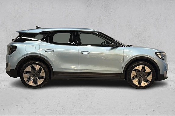 Ford Explorer 6 of 25