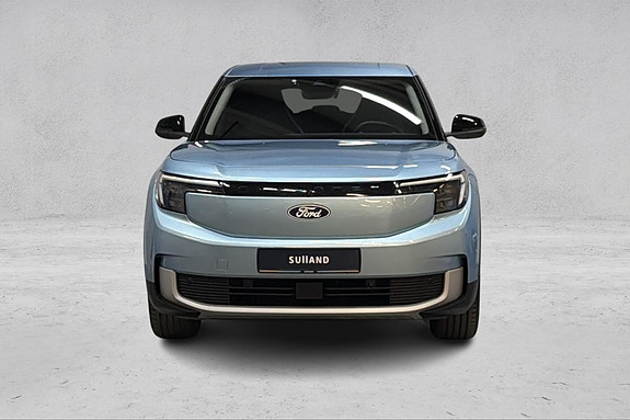 Ford Explorer 8 of 25