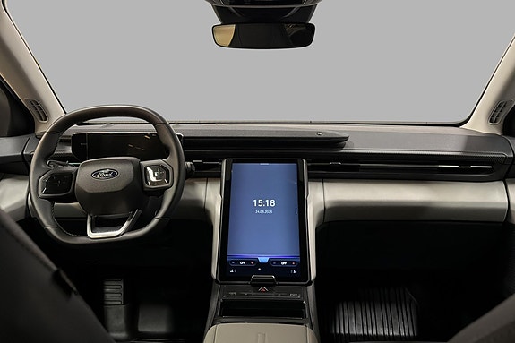 Ford Explorer 14 of 25