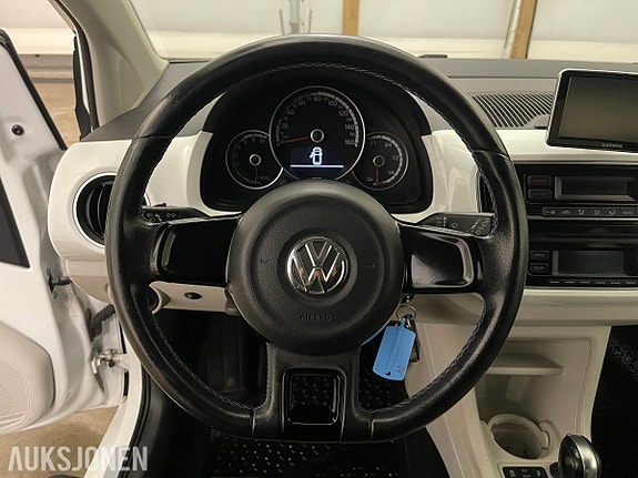 Volkswagen UP! 12 of 30