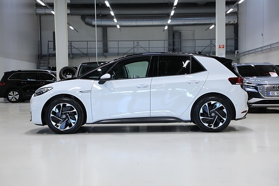 Volkswagen ID.3 4 of 30