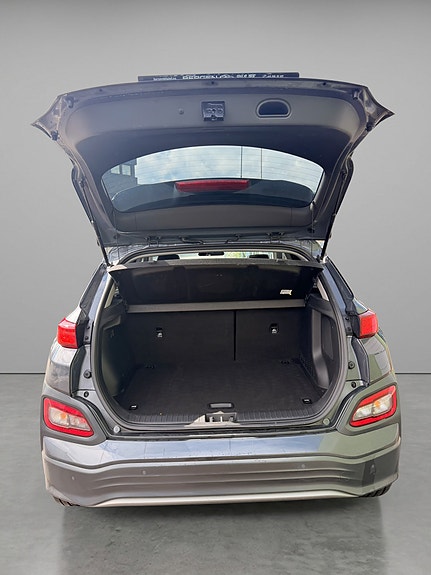 Hyundai Kona 4 of 13