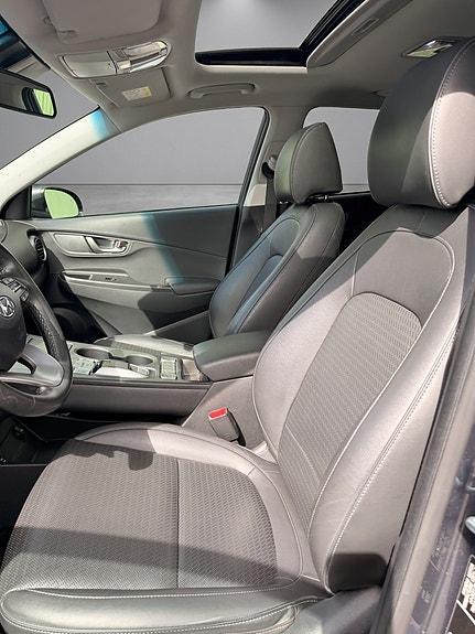 Hyundai Kona 9 of 13