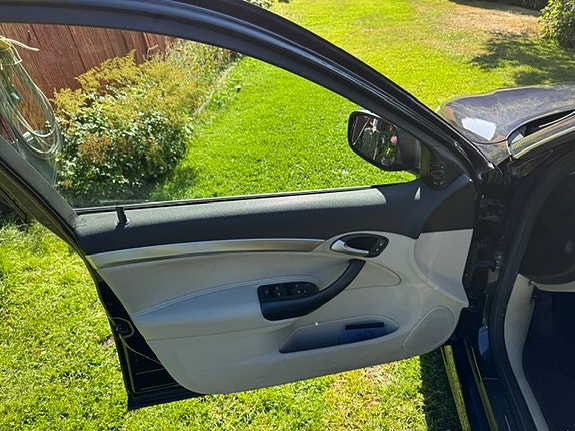 Saab 9-3 9 of 18