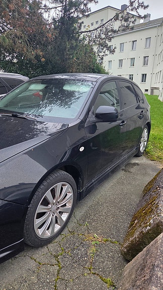 Subaru Impreza 3 of 15