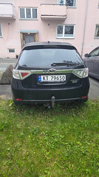 Subaru Impreza 4 of 15