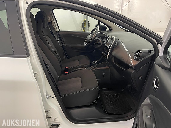 Renault Zoe 28 of 30