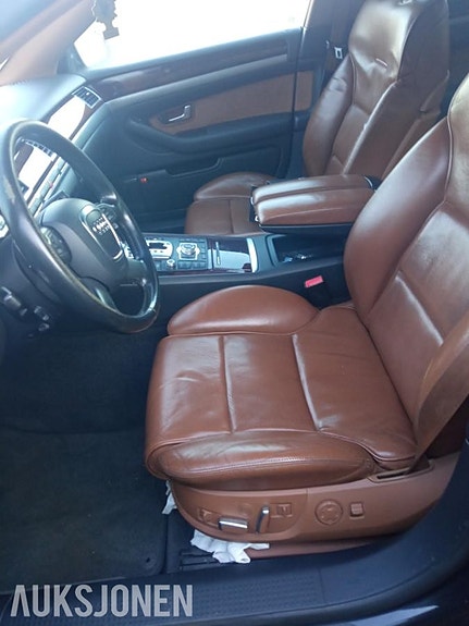Audi A8 18 of 30
