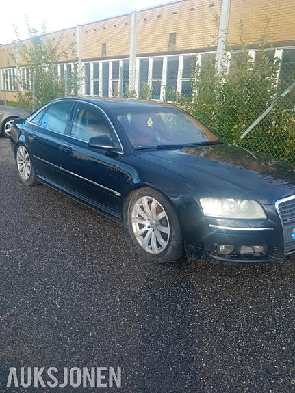 Audi A8 30 of 30