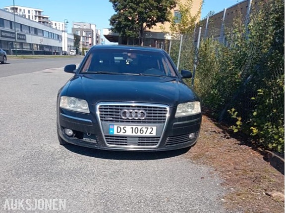 Audi A8 3 of 30