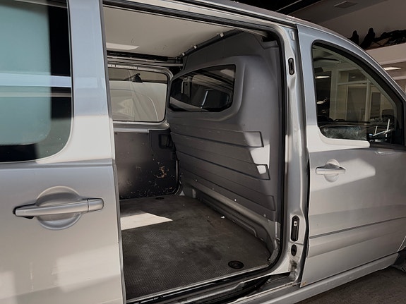 Toyota Proace 12 of 30