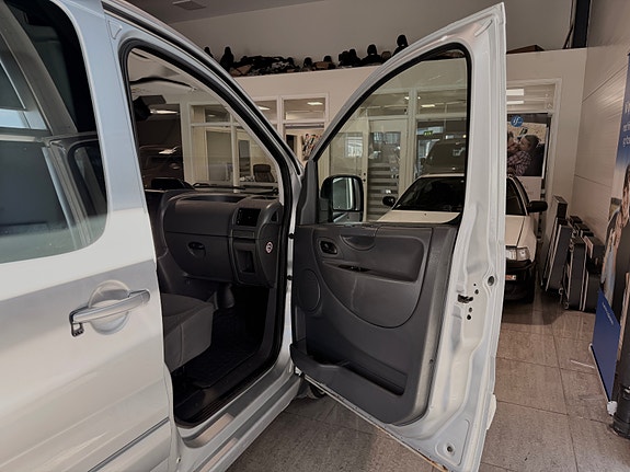Toyota Proace 11 of 30
