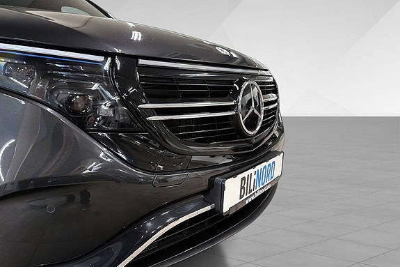 Mercedes-Benz EQC400 9 of 18