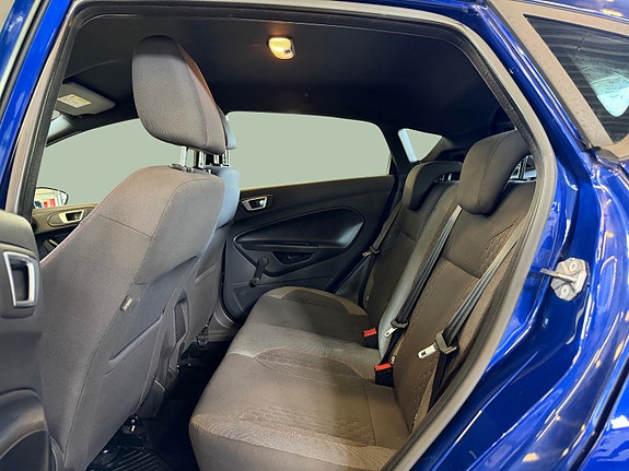 Ford Fiesta 11 of 25