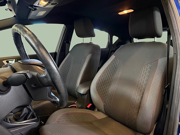 Ford Fiesta 10 of 25