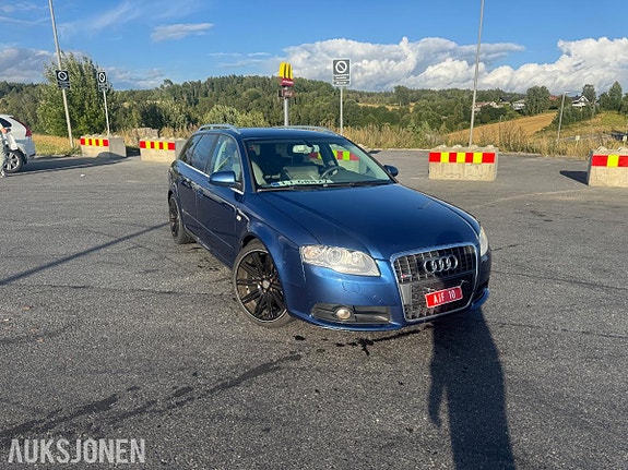 Audi A4 2 of 19