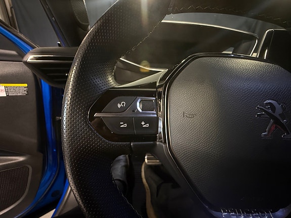 Peugeot 2008 14 of 19