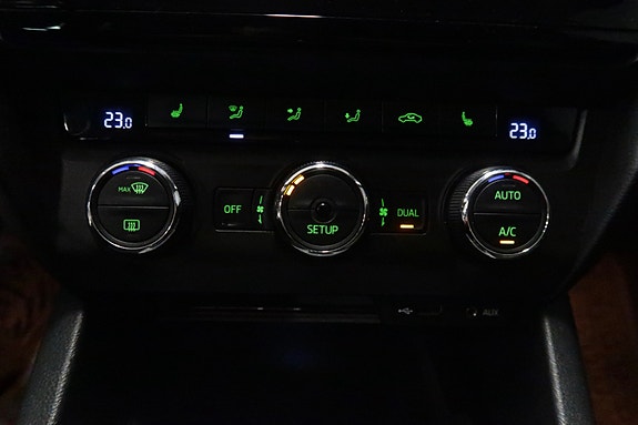 Skoda Octavia 15 of 19