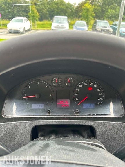 Volkswagen Transporter 7 of 13