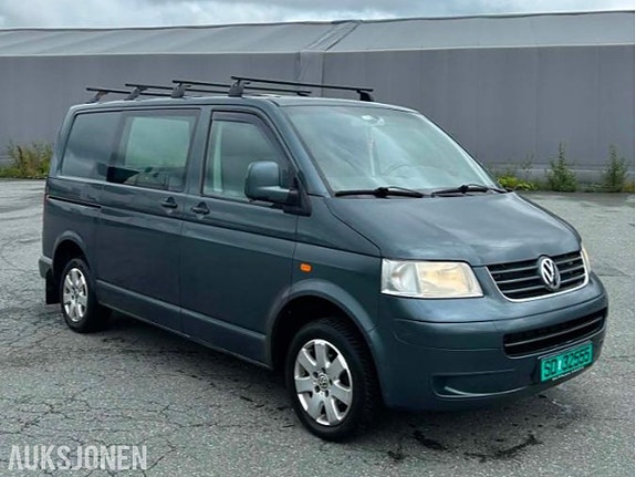Volkswagen Transporter 3 of 13