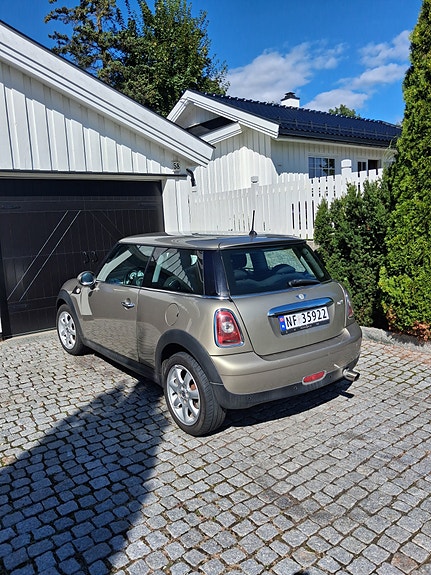 MINI One 8 of 8