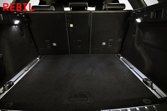 Jaguar F-PACE 20 of 21