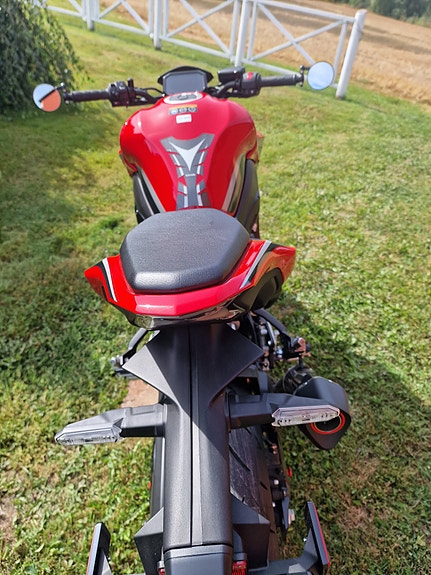 Kawasaki Z 900 7 of 12