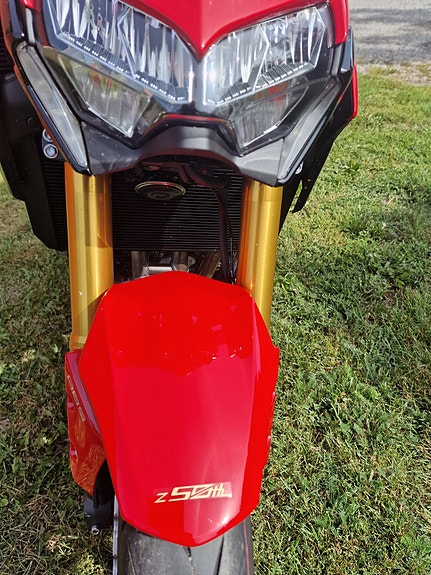 Kawasaki Z 900 5 of 12