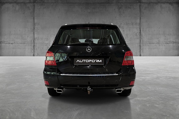 Mercedes-Benz GLK220 6 of 23
