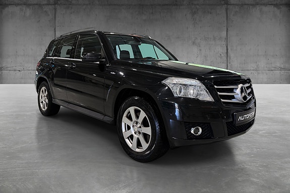 Mercedes-Benz GLK220 3 of 23
