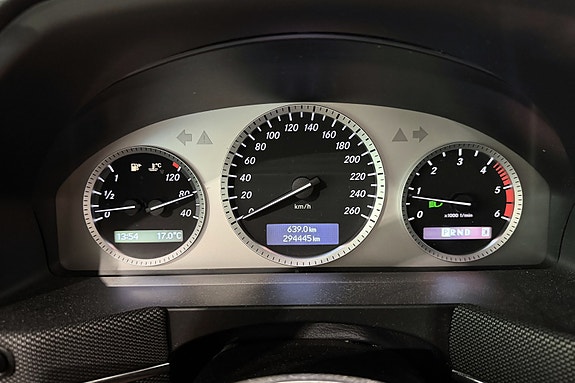 Mercedes-Benz GLK220 23 of 23