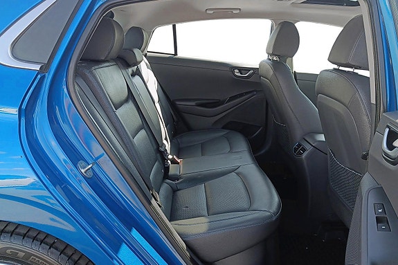 Hyundai IONIQ 22 of 30