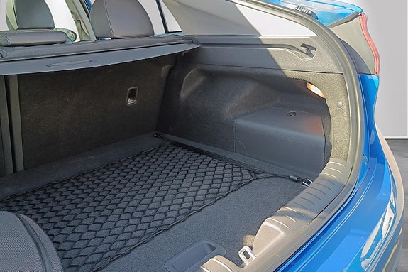 Hyundai IONIQ 26 of 30