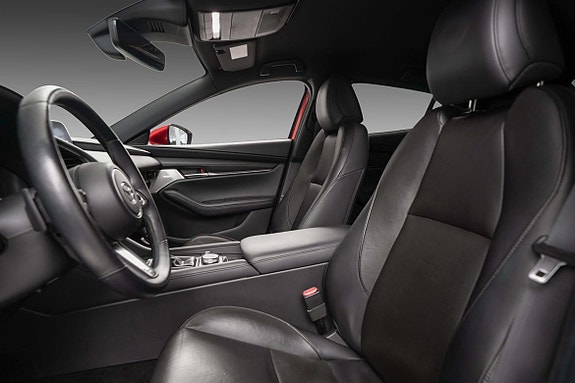 Mazda 3 25 of 30
