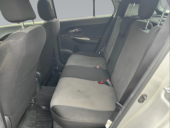 Toyota Urban Cruiser 12 of 21